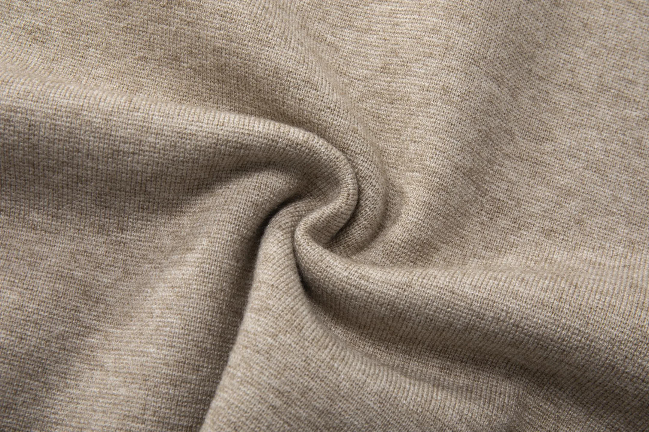 Style No. D 09 Old money style LPSeries seagull collar knitted short-sleeved fabric composition, see picture 9 for details Size: S M L XL Color: Black Latte Mist Brown Gray